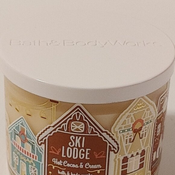 Bath and Body Works Ski Lodge Three Wick Candle BNIP Hot Cocoa & Cream - Picture 3 of 9